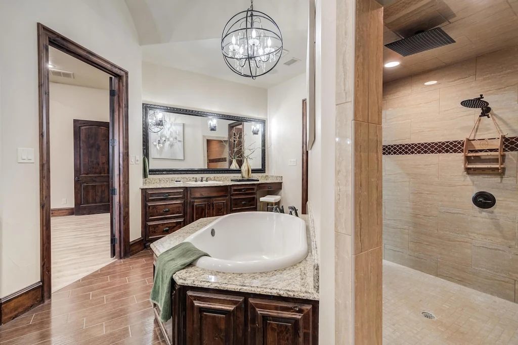 8009 FM 2641 – Primary Bathroom Primary Bathroom at 8009 FM 2641, Shallowater, Texas
