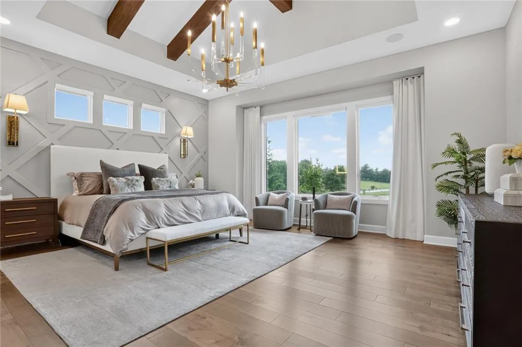 Striking Parkville Estate with a Floating Staircase and Fire-and-Water Pool Asks $3,550,000 11 8085 NW Green Glades Ct Parkville MO 6415242