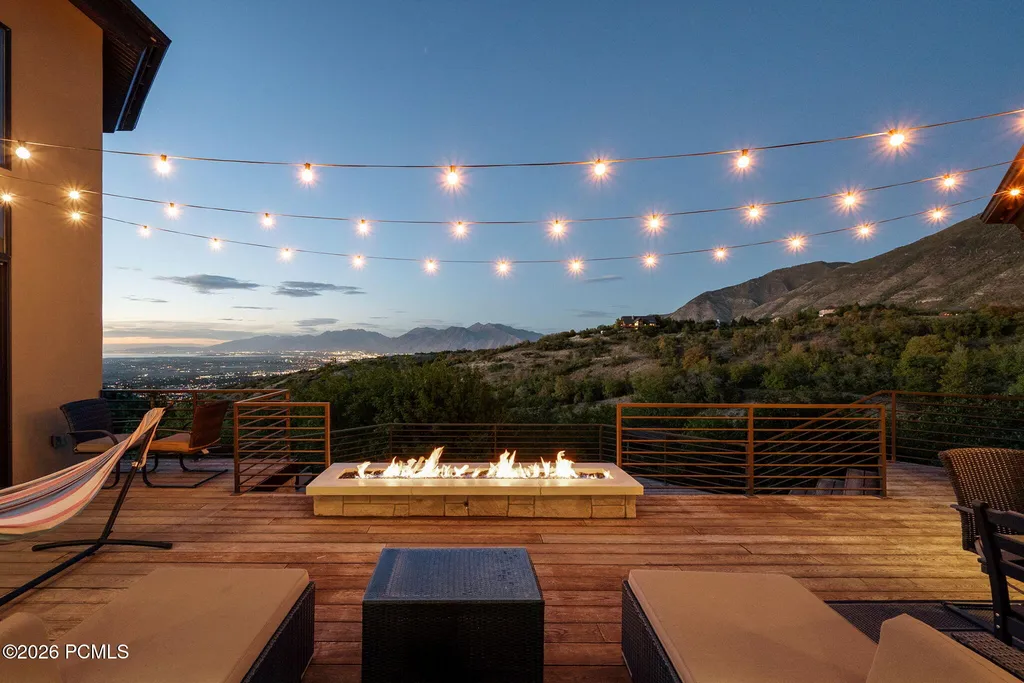 Extraordinary Utah Mountain Estate With a Hydraulic-Floor Pool That Transforms Into a Ballroom Lists for $13,950,000 22 867 S Summit Creek Dr Woodland Hills UT18