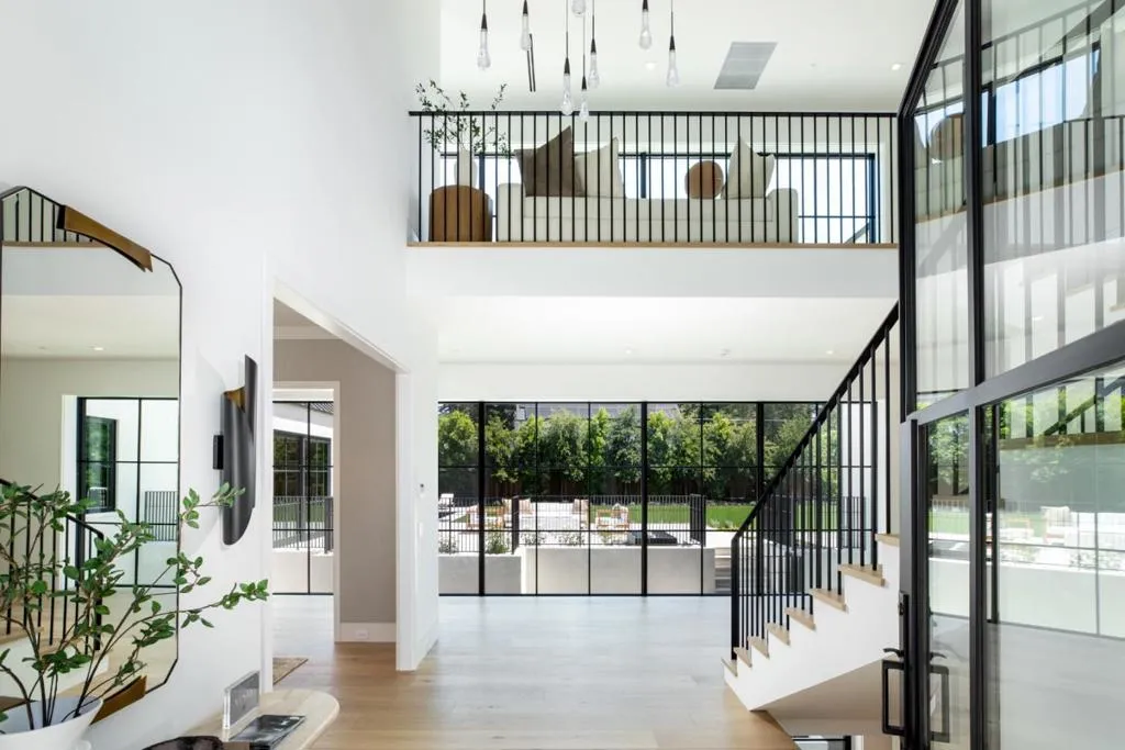 Newly Built Atherton Estate With a Private Chef’s Kitchen and Poolside Cabana Goes Pending at $27,800,000 4 97 Santiago Ave Atherton CA 9402703