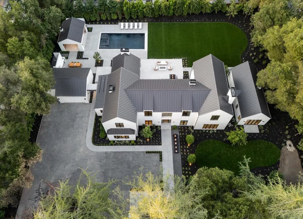 Newly Built Atherton Estate With a Private Chef’s Kitchen and Poolside Cabana Goes Pending at $27,800,000 20 97 Santiago Ave Atherton CA 9402735