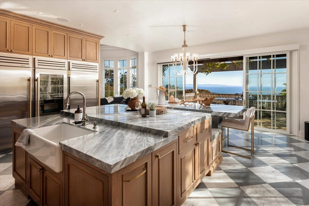999 Romero Canyon Rd Kitchen And Breakfast Area 999 Romero Canyon Rd Kitchen And Breakfast Area
